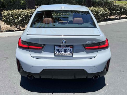 Used 2024 BMW 330i Sedan w/ M Sport Package RWD image 12