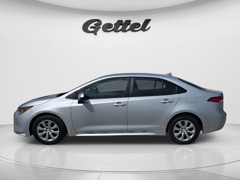 Used 2024 Toyota Corolla LE FWD image 8