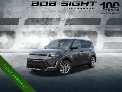 New 2025 Kia Soul LX