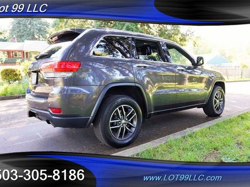 Used 2018 Jeep Grand Cherokee Limited AWD/4WD image 9