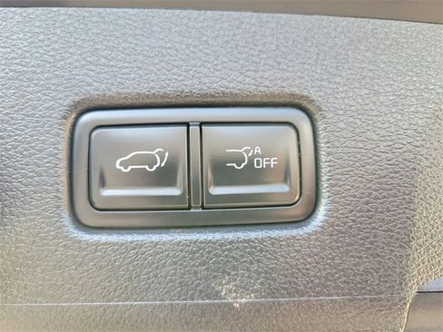 Used 2025 Kia Telluride S image 10