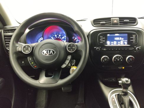 Used 2017 Kia Soul image 22