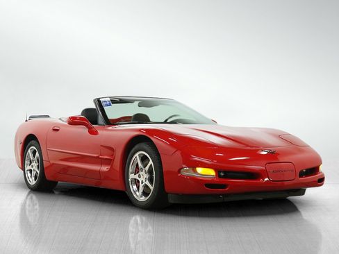 Used 2001 Chevrolet Corvette Convertible w/ Preferred Equipment Group1 image 7
