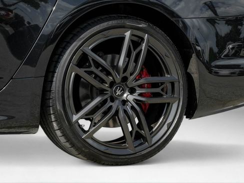 Used 2022 Maserati Quattroporte Trofeo image 69