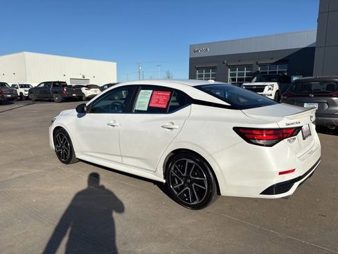 Certified 2025 Nissan Sentra SR image 4