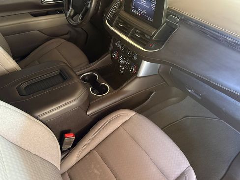 Used 2023 Chevrolet Tahoe LS AWD/4WD image 17