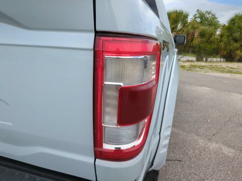 Used 2021 Ford F150 Lariat w/ Equipment Group 502A High AWD/4WD image 12