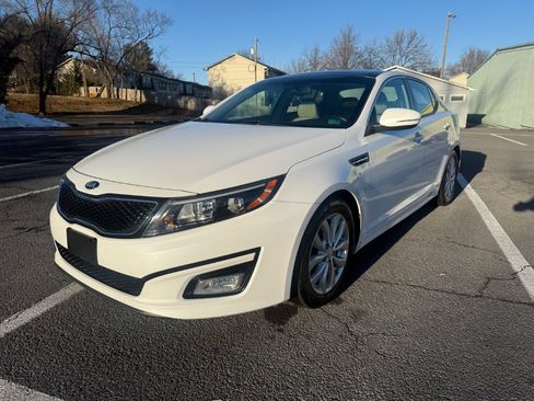 Used 2015 Kia Optima EX w/ EX Premium Package image 1