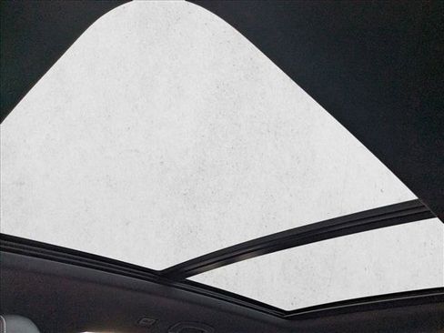 New 2026 Volkswagen Atlas Cross Sport SE image 14