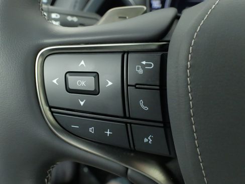 Used 2021 Lexus LS 500 AWD w/ Interior Upgrade Package image 41