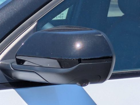 New 2026 Chevrolet Equinox RS w/ Safety and Technology Package FWD image 34