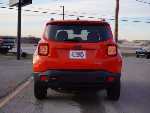 Used 2015 Jeep Renegade Trailhawk w/ Popular Equipment Group image 6