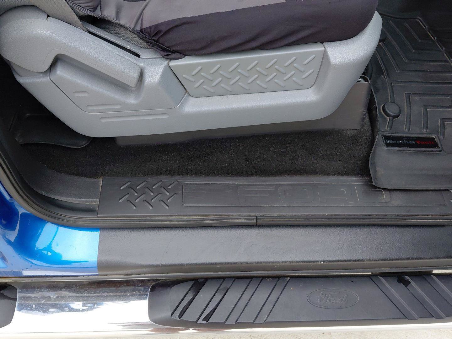 Used 2013 Ford F150 XLT w/ Luxury Equipment Group AWD/4WD image 12