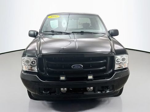 Used 2002 Ford F250 XLT AWD/4WD image 2