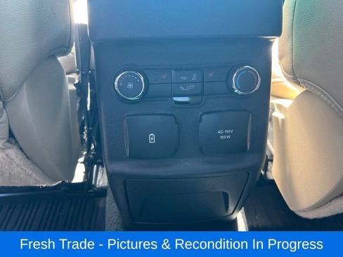 Used 2017 Ford Explorer Limited w/ Equipment Group 301A AWD/4WD image 20