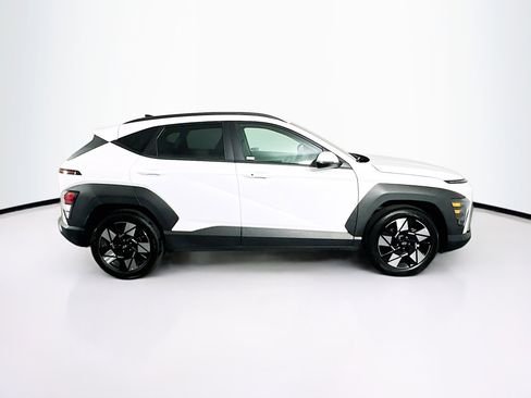 Used 2025 Hyundai Kona SEL FWD image 10
