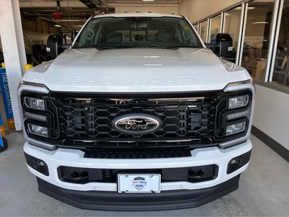 New 2026 Ford F350 Lariat w/ Black Appearance Package