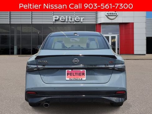 New 2026 Nissan Sentra SR w/ SR Premium Package FWD image 4