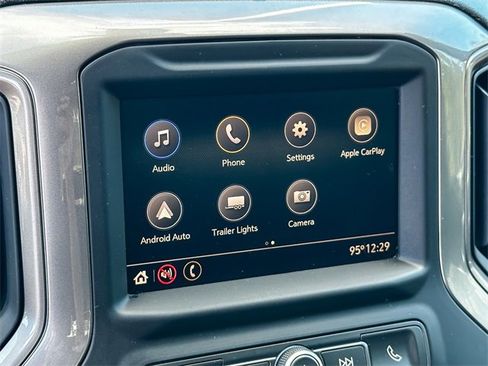 Used 2022 Chevrolet Silverado 2500 Custom w/ Custom Convenience Package image 19