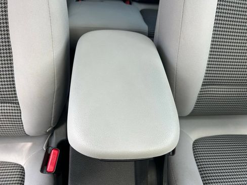 Used 2023 Hyundai Kona SE w/ Cargo Package FWD image 41