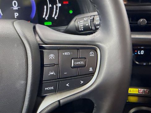 Certified 2025 Lexus UX 300h FWD image 12