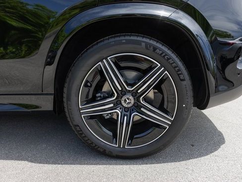 Certified 2025 Mercedes-Benz GLE 350 4MATIC image 6