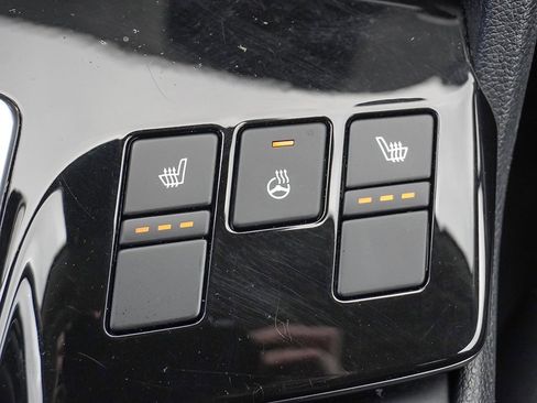 Used 2023 Kia Sportage EX image 53