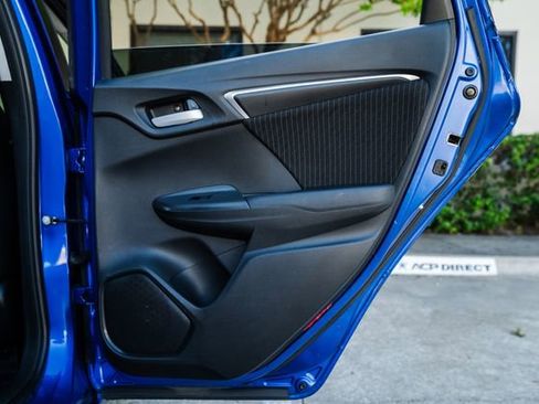 Used 2018 Honda Fit EX image 77