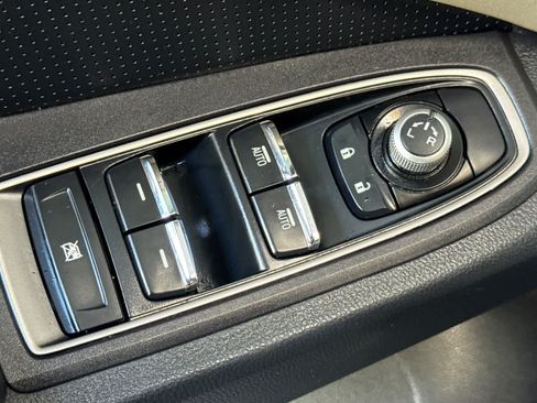 Used 2020 Subaru Ascent Limited w/ Technology Package AWD/4WD image 13