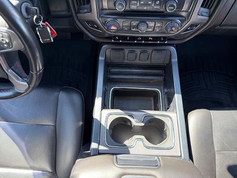 Used 2014 GMC Sierra 1500 SLT w/ All-Terrain Package AWD/4WD image 19