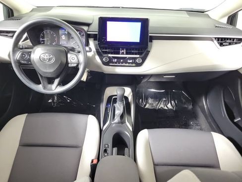 Used 2024 Toyota Corolla LE FWD image 16