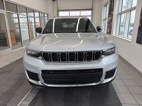 New 2026 Jeep Grand Cherokee L 4WD image 2