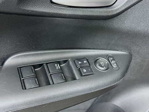 Used 2016 Honda Fit EX image 17