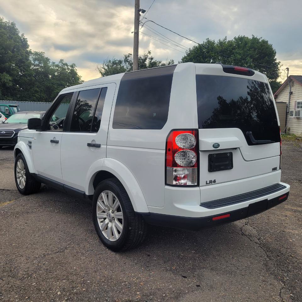 Used 2013 Land Rover LR4 HSE w/ HSE Pkg AWD/4WD image 6