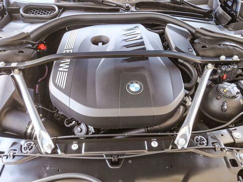 New 2026 BMW 740i w/ Premium Package RWD image 23