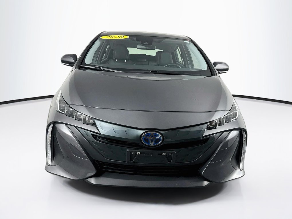 Used 2020 Toyota Prius Prime XLE FWD image 2
