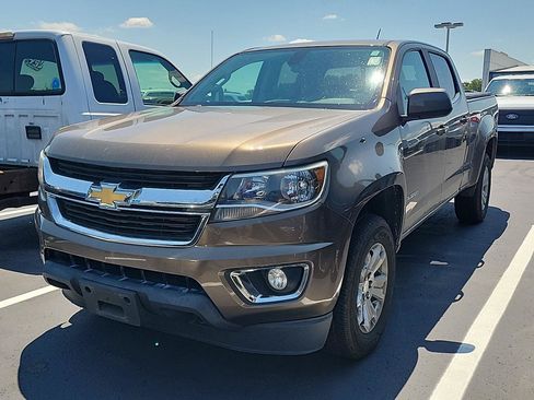 Used 2016 Chevrolet Colorado LT w/ LT Convenience Package AWD/4WD image 3