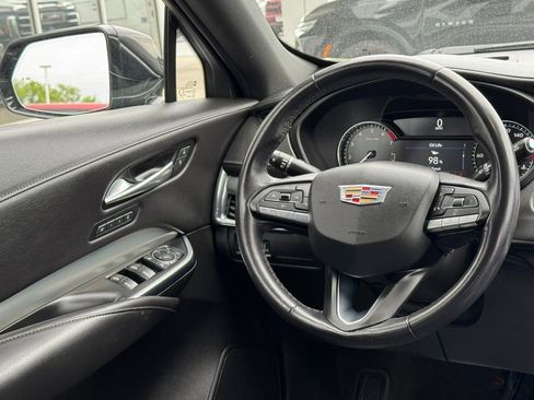 Used 2023 Cadillac XT4 Premium Luxury AWD/4WD image 15