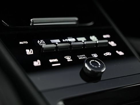 New 2026 Porsche Cayenne Coupe AWD/4WD image 42