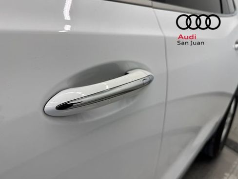 Used 2020 Buick Enclave Essence w/ Sound and Sites Package image 8