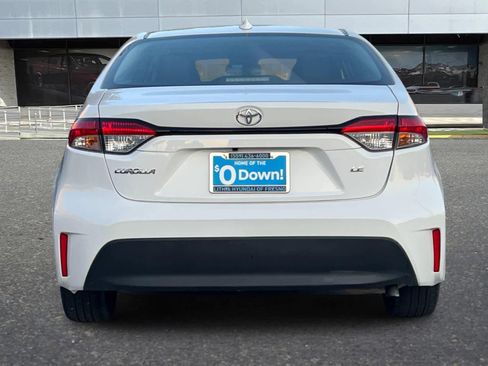 Used 2025 Toyota Corolla LE image 7