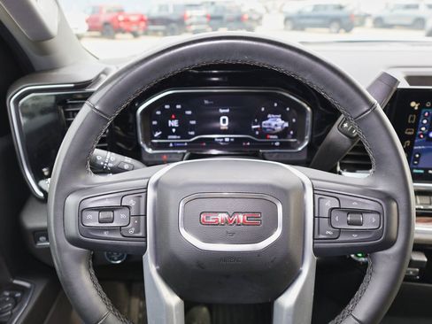 Certified 2024 GMC Sierra 1500 Elevation image 15