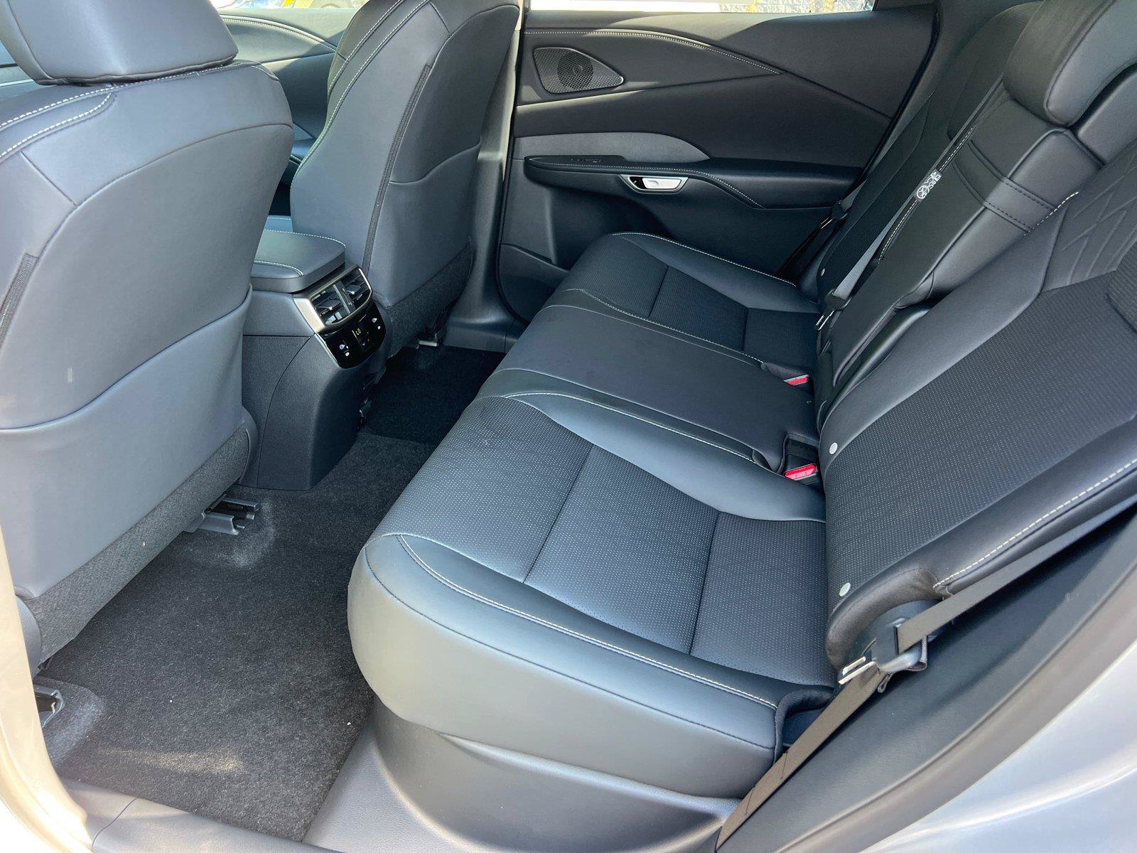 New 2026 Lexus RX 350 FWD image 14