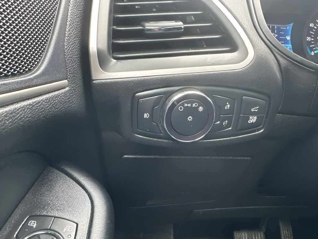 Used 2022 Ford Edge SEL w/ Convenience Package AWD/4WD image 27