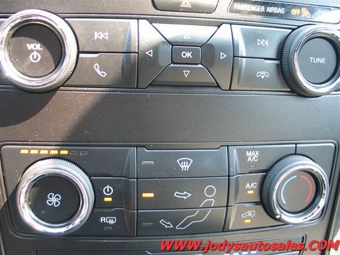 Used 2018 Ford Explorer 4WD image 17
