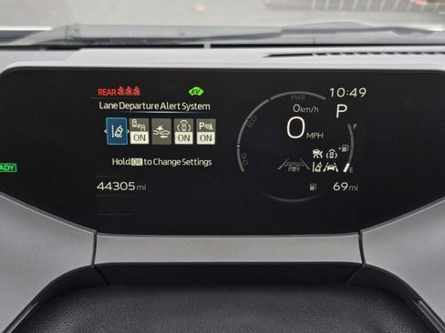 Certified 2024 Toyota Prius LE image 23