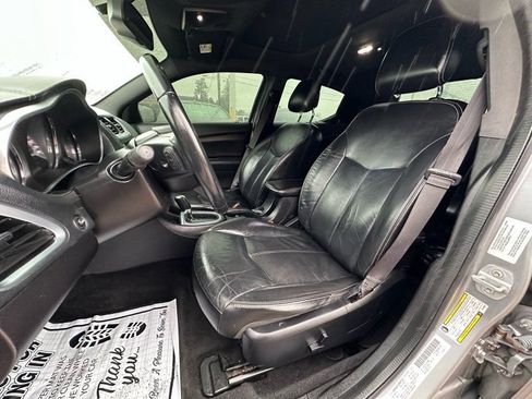 Used 2014 Dodge Avenger SXT w/ Sun/Sound Group FWD image 10