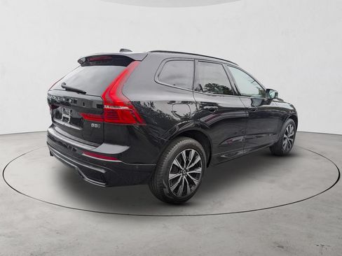 Certified 2024 Volvo XC60 B5 Plus w/ Protection Package Premier AWD/4WD image 6