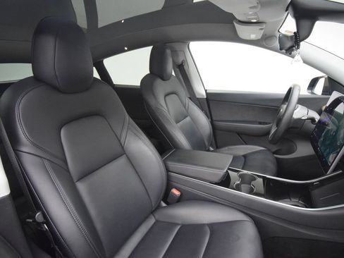 Used 2020 Tesla Model Y Long Range AWD/4WD image 19