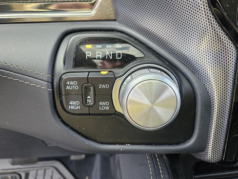Used 2020 RAM 1500 Limited w/ Trailer Tow Group AWD/4WD image 18